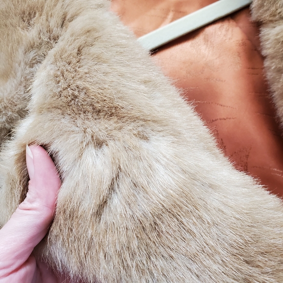 Vintage Tissavel Neutral Faux Fur Coat - Picture 11 of 11